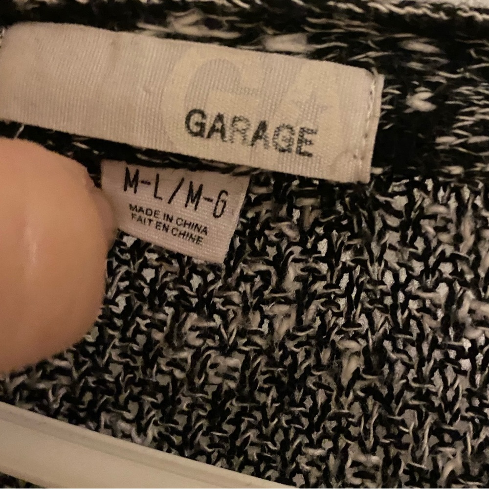 Garage Cardigan - Picture 2 of 4